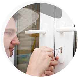 Locksmith Glenville
